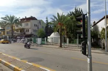 Mert Zeybek Erkek Kuaförü