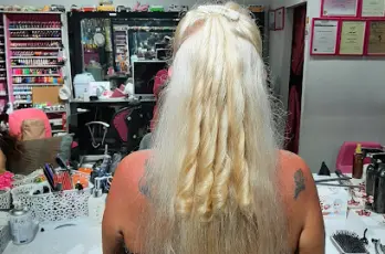 Pink Lady Hair & Beauty Salon