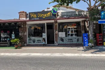 Iraş Dünyasi Hair Dresser