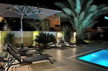Stylish, Modern Villa, Airport Transfer on Arrival Luxury Welcome Pack