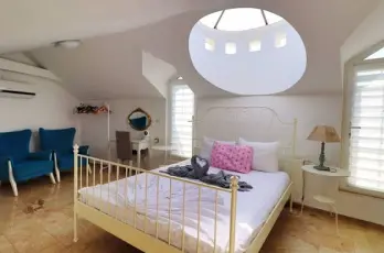 Private 5 bedroom villa in ovacik With heated pool and WIFI