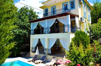 Villa Rose