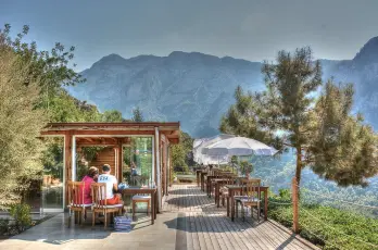 Kabak Avalon Bungalows