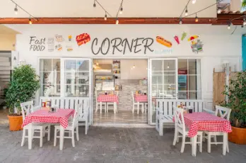Cornerbylatife