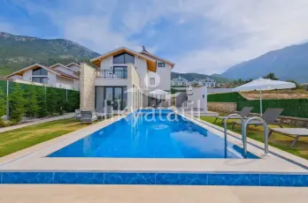 Villa İzii 1