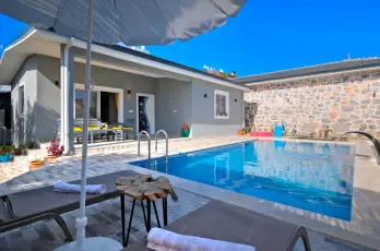 Villa Simurg
