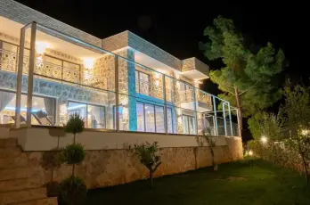 Villa Slim 4